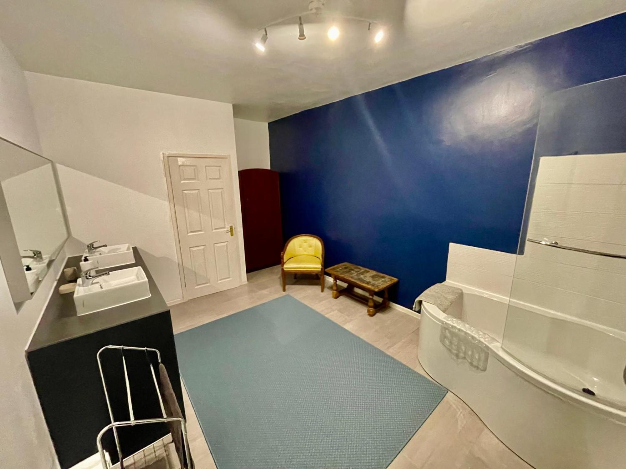 Spacious 3 Bedroom Garden Apartment In Snowdonia National Park Garndolbenmaen Extérieur photo