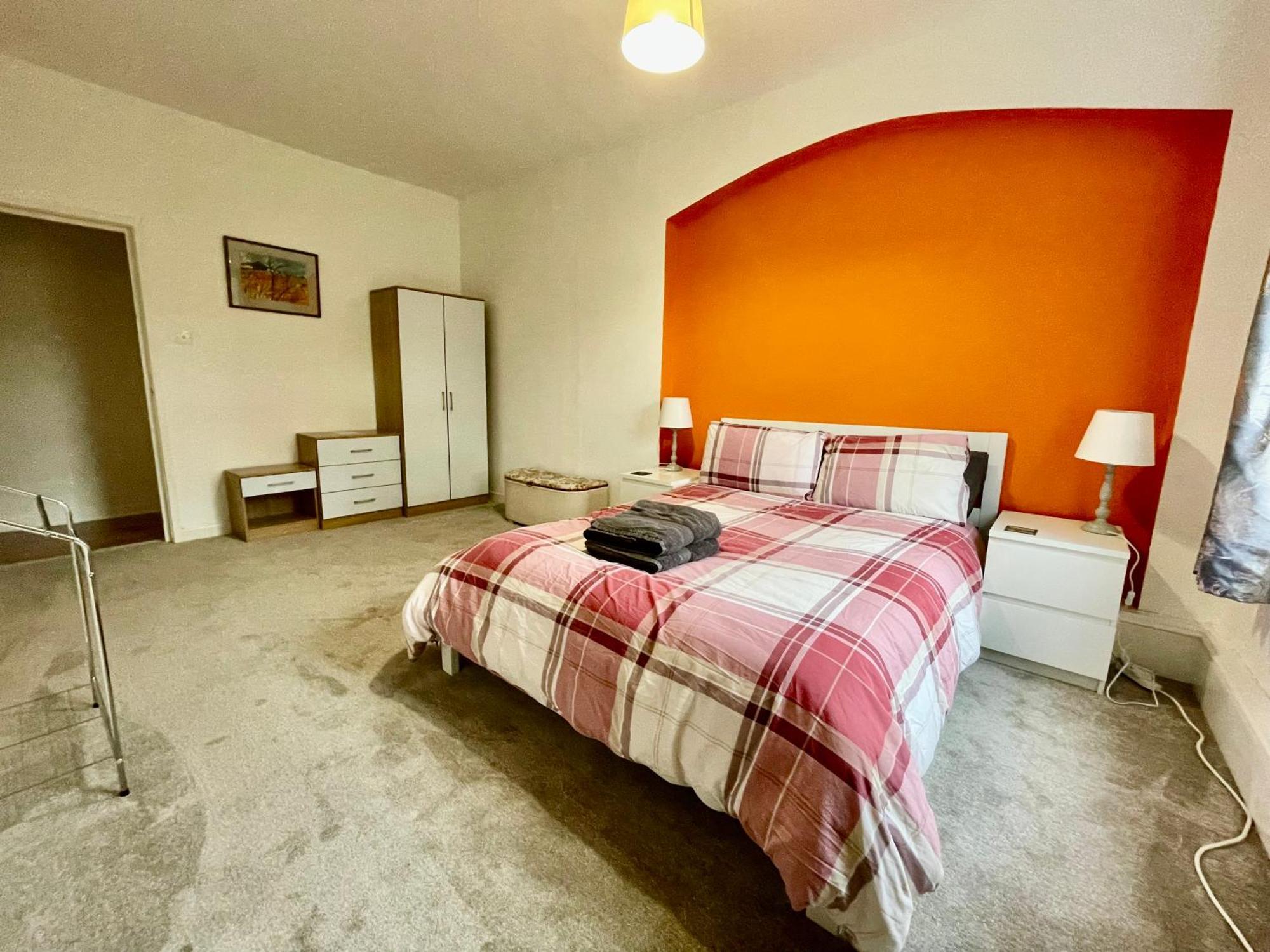 Spacious 3 Bedroom Garden Apartment In Snowdonia National Park Garndolbenmaen Extérieur photo